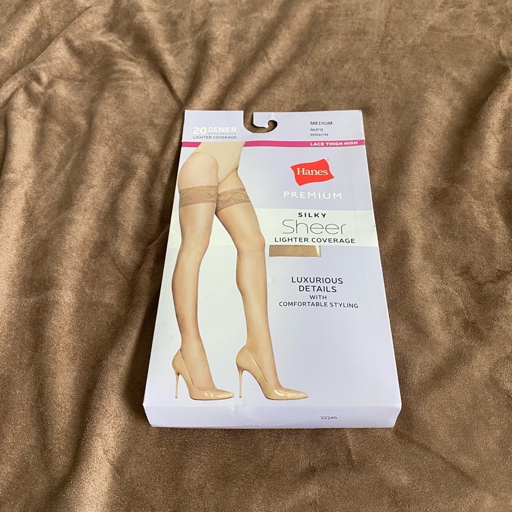Hanes premium Silky Sheer Lace Thigh Highs.  Color Nude, size Medium.  NWT